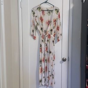 One Size Floral Kimono!